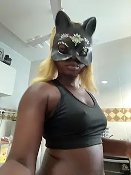 Nottynadiaa online show from January 13, 2026, 7:23 am