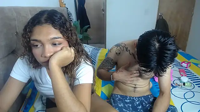 Amanda Jampiher online show from October 23, 2025, 4:33 am