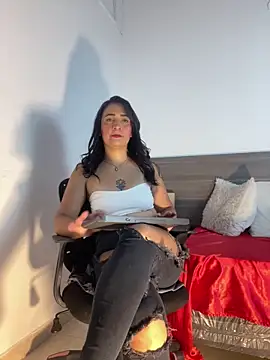 Mila cams1  online show from December 20, 2025, 6:11 pm