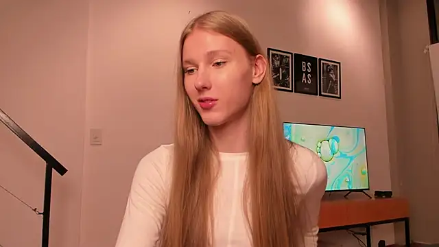 Snapshot of Mira_Lite chatting on January 18, 2026, 1:31 am Mira Lite online show from January 18, 2026, 1:31 am