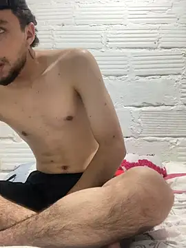 ever10183 online show from April 22, 2026, 3:35 am