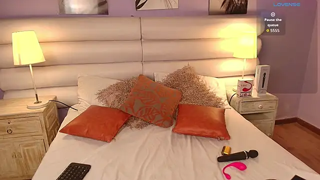 milan sweet online show from September 8, 2025, 8:19 pm