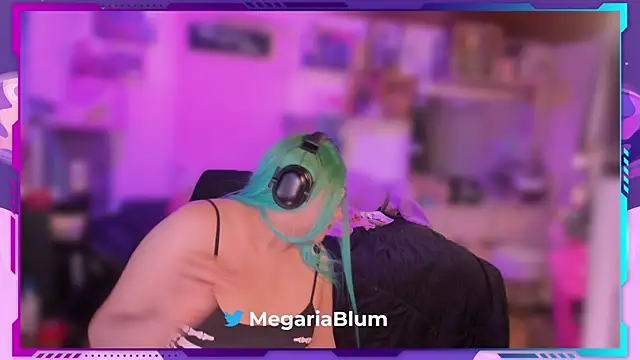 MegariaB online show from November 28, 2025, 4:23 am