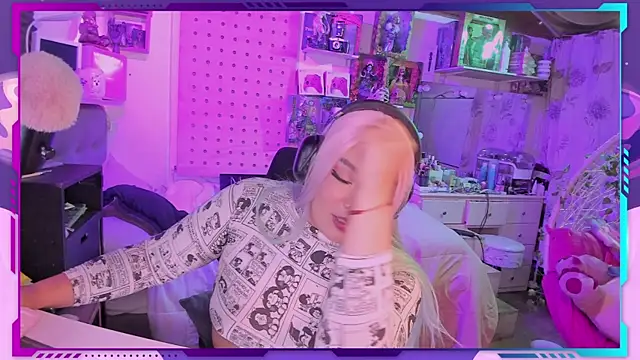 MegariaB online show from September 26, 2025, 3:46 am