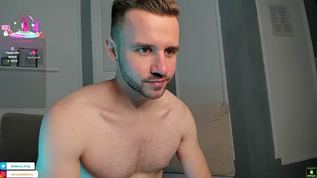 EnriqueBarberry online show from September 28, 2025, 5:36 am