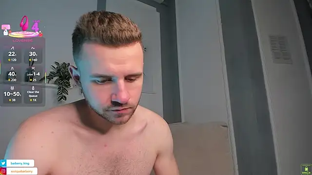 EnriqueBarberry online show from October 26, 2025, 6:25 am