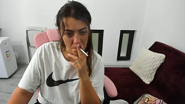 Dyana Kaylinn online show from September 27, 2025, 4:51 am