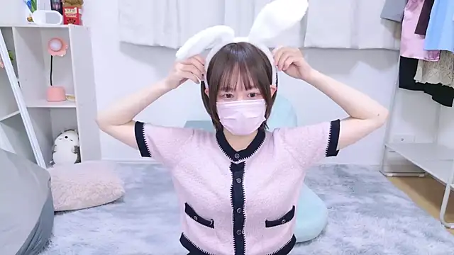 963 kurumi online show from March 3, 2025, 8:08 am