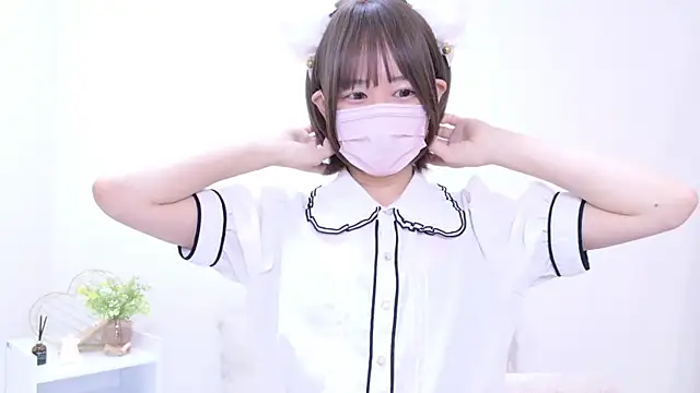 963 kurumi online show from February 22, 2025, 7:45 am