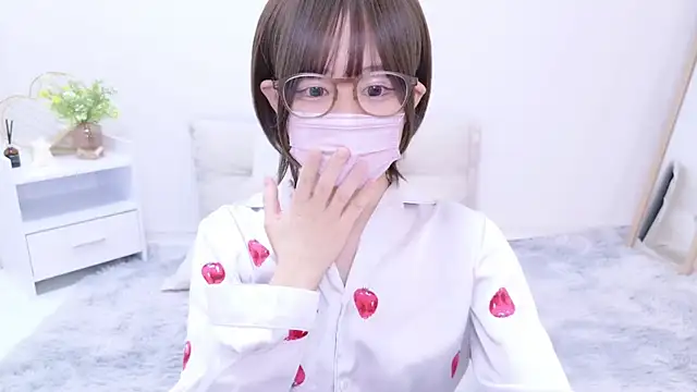 963 kurumi online show from February 22, 2025, 8:42 pm