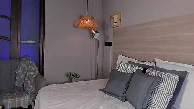 Snapshot of nayah__ chatting on February 20, 2026, 8:00 pm nayah online show from February 20, 2026, 8:00 pm