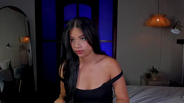 nayah   online show from January 5, 2026, 8:12 pm