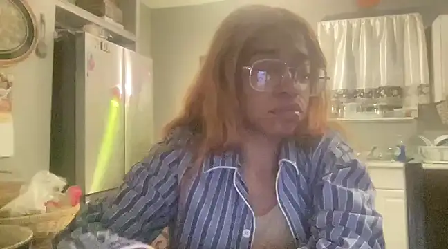 MommyConfident online show from January 29, 2025, 1:58 am