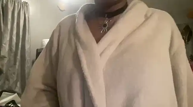 MommyConfident online show from February 21, 2025, 9:13 am