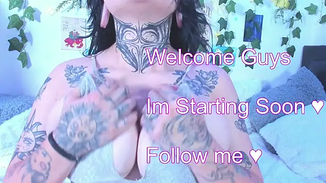 Dianne Golden online show from January 29, 2025, 10:32 pm