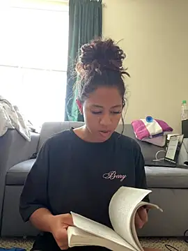 VanessaBling online show from March 16, 2025, 3:17 pm