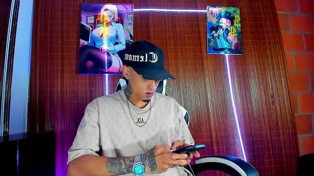 Liam lee online show from February 27, 2026, 12:11 am