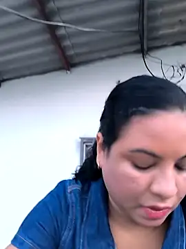 Francesca ferrari online show from March 31, 2026, 11:07 pm