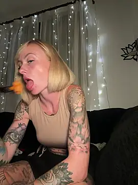 haileyhope  online show from July 23, 2026, 6:15 pm