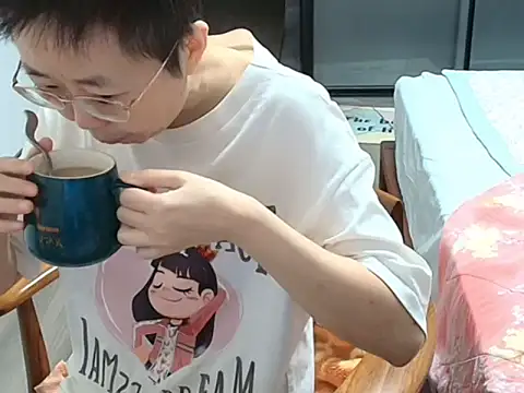 sonyx online show from October 4, 2025, 2:51 pm