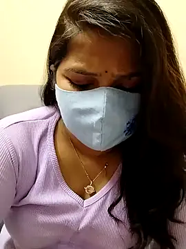 Lovely-Rose143 online show from January 20, 2025, 5:48 pm