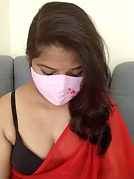 Lovely-Rose143 online show from February 14, 2025, 4:47 am