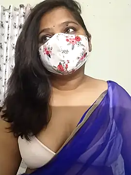 Lovely-Rose143 online show from March 7, 2025, 3:18 pm