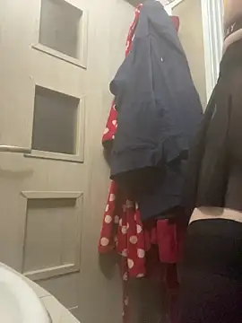 pinnklinkk online show from April 1, 2026, 11:56 pm