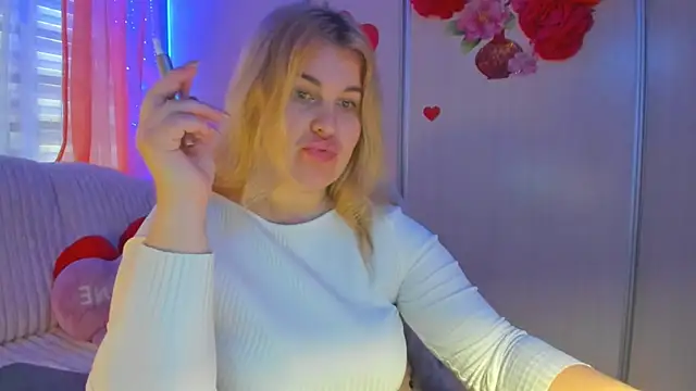 Snapshot of CoraSwon chatting on March 17, 2025, 7:46 am CoraSwon online show from March 17, 2025, 7:46 am