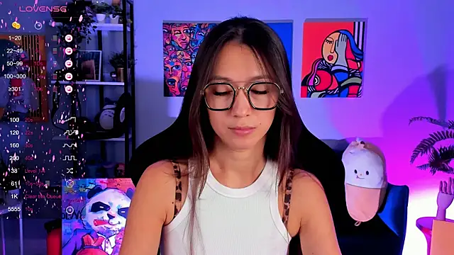 LanaBaker online show from October 30, 2025, 2:54 am