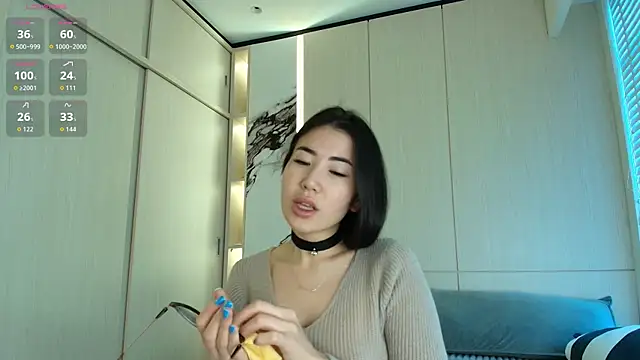 Naomi 52 online show from September 9, 2025, 11:36 pm