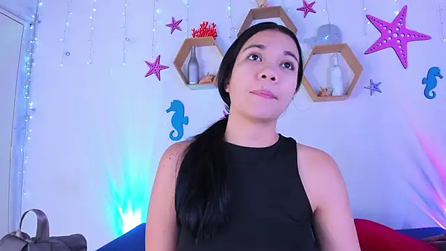 Emiily Parkerr online show from February 3, 2026, 3:04 am