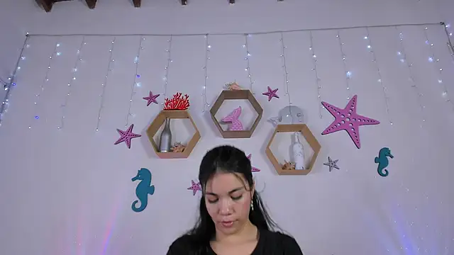 Emiily Parkerr online show from March 12, 2025, 3:13 am