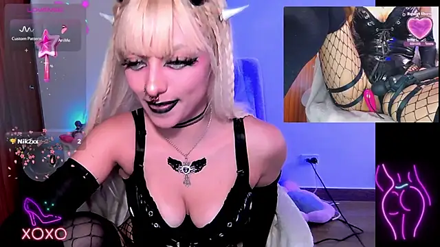 Snapshot of HollyDominic chatting on January 12, 2025, 4:18 pm HollyDominic online show from January 12, 2025, 4:18 pm