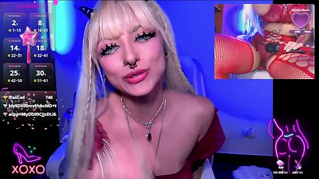 Snapshot of HollyDominic chatting on January 15, 2025, 2:45 pm HollyDominic online show from January 15, 2025, 2:45 pm