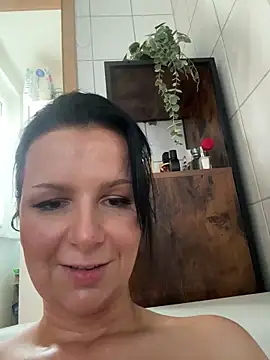 Snapshot of Off__Melonenmandy chatting on June 15, 2026, 2:17 pm Off Melonenmandy online show from June 15, 2026, 2:17 pm