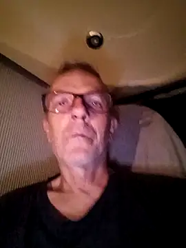 richa22cm online show from October 11, 2025, 6:09 pm