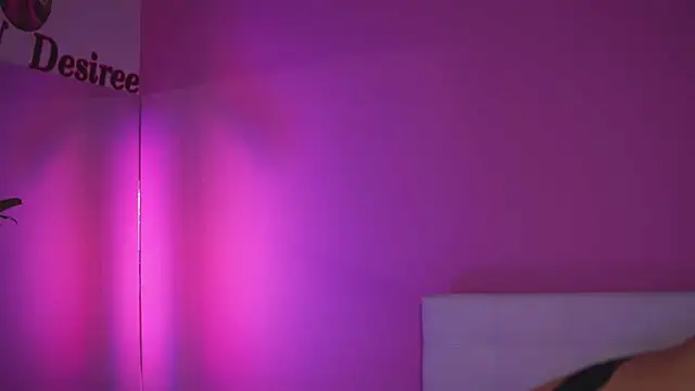 NatyDesiree online show from March 8, 2025, 5:07 am