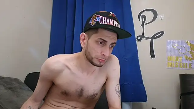 pantslesstraveler plt online show from March 13, 2025, 9:32 am