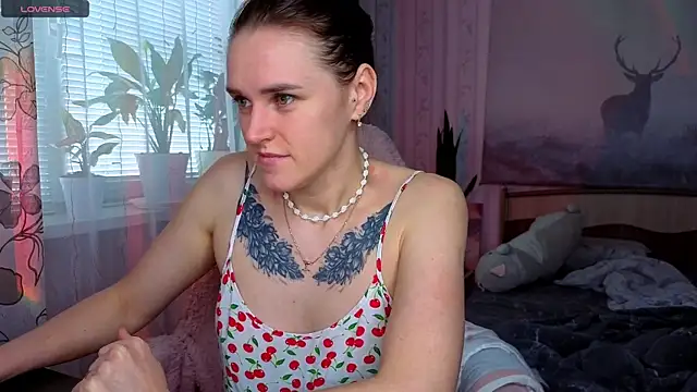 Snapshot of Bella__Swoon chatting on May 16, 2026, 4:22 am Bella Swoon online show from May 16, 2026, 4:22 am