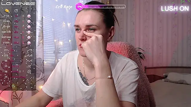 Bella  Swoon online show from December 20, 2025, 4:48 am