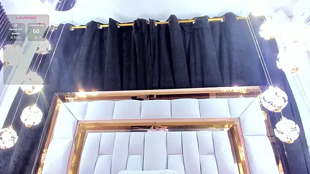 RileySweett online show from September 14, 2025, 11:43 am