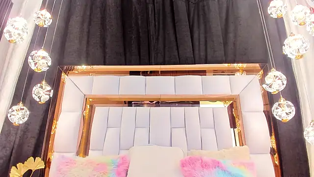 RileySweett online show from March 15, 2025, 11:29 am