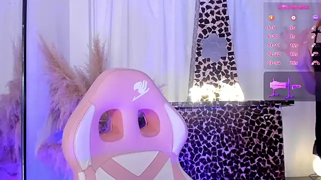 Snapshot of mmoonlightt_ chatting on February 25, 2025, 2:03 am mmoonlightt online show from February 25, 2025, 2:03 am