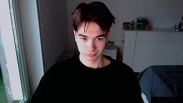 MarkusDean online show from November 6, 2025, 4:27 am