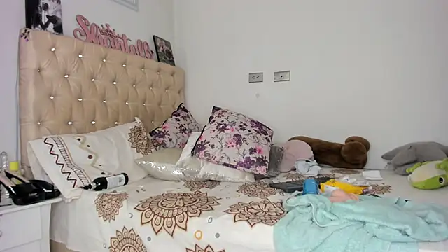 Snapshot of shantallhotxx chatting on March 11, 2025, 3:45 pm shantallhotxx online show from March 11, 2025, 3:45 pm