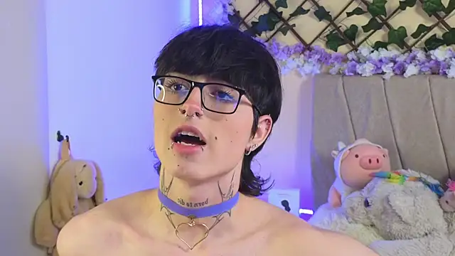 Baby Xian online show from January 30, 2025, 11:55 pm