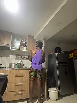 Snapshot of BL4CKBUNY chatting on November 15, 2025, 5:33 am BL4CKBUNY online show from November 15, 2025, 5:33 am