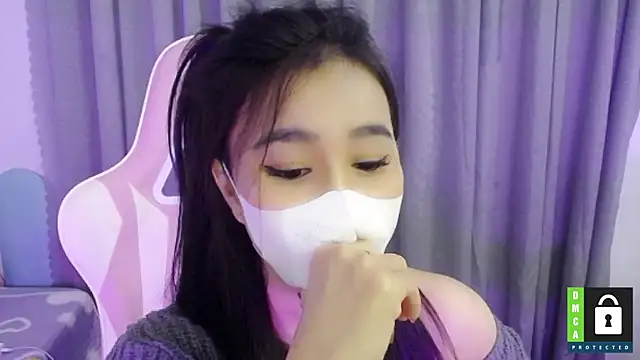 Snapshot of San___San chatting on February 26, 2025, 10:04 pm San San online show from February 26, 2025, 10:04 pm