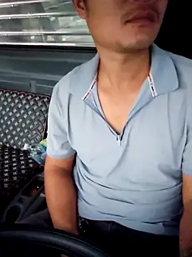 Vanilahirl online show from October 22, 2025, 11:25 pm